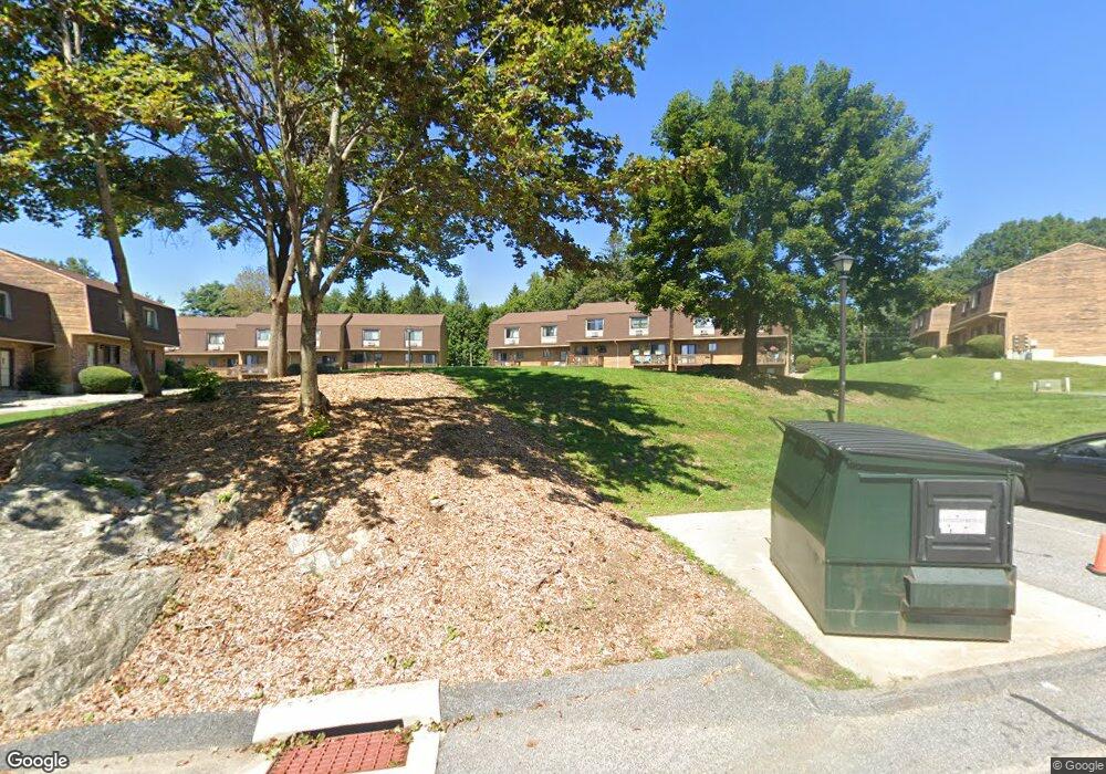 895 Matthews St unit 40, Bristol, CT 06010 - photo 1