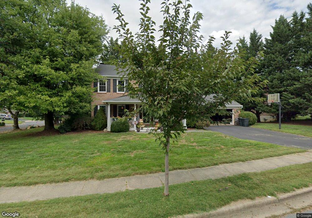 19 Thorburn Rd, Gaithersburg, MD 20878 - photo 1