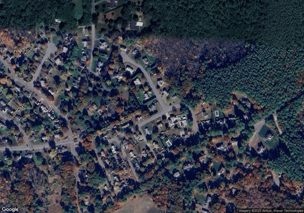 2 Edgewood Dr, Hudson, MA 01749 - photo 1