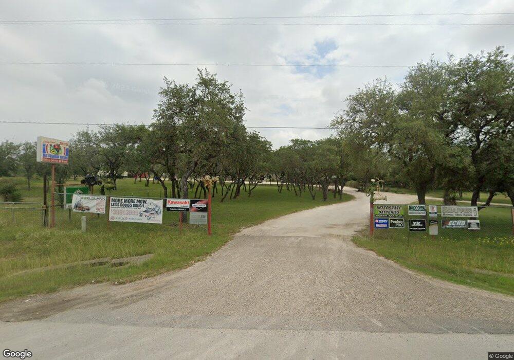 551 W Fm 351, Beeville, TX 78102 - photo 1