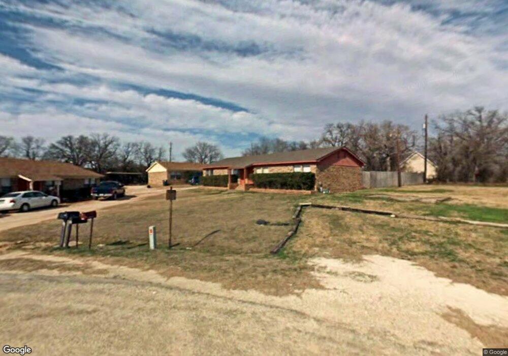 853 Meadowlark Cir, Granbury, TX 76049 - photo 1