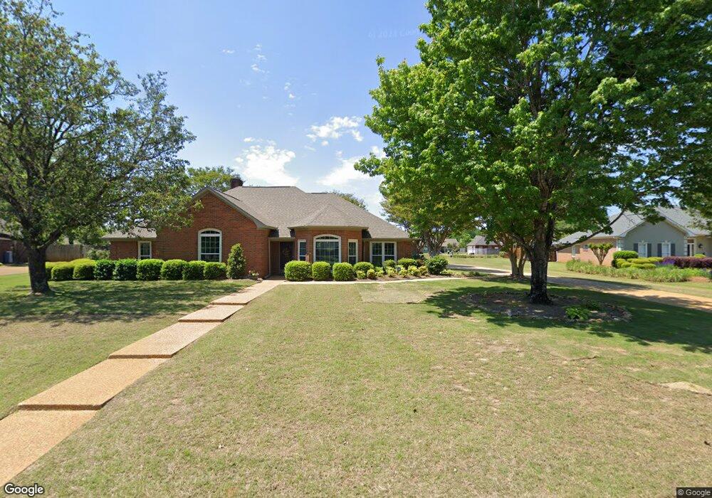 327 Huntington Place, Tupelo, MS 38801 - photo 1