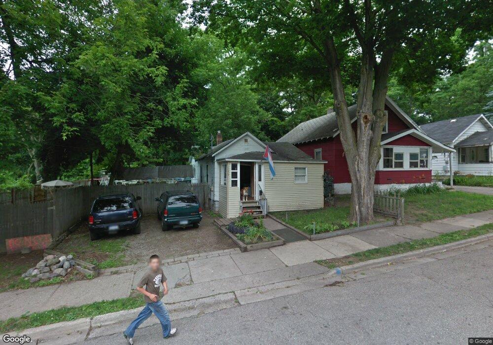 1234 Lathrop St, Lansing, MI 48912 - photo 1