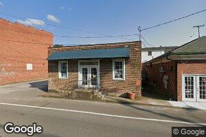 1524 Riverside Dr, North Tazewell, VA 24630