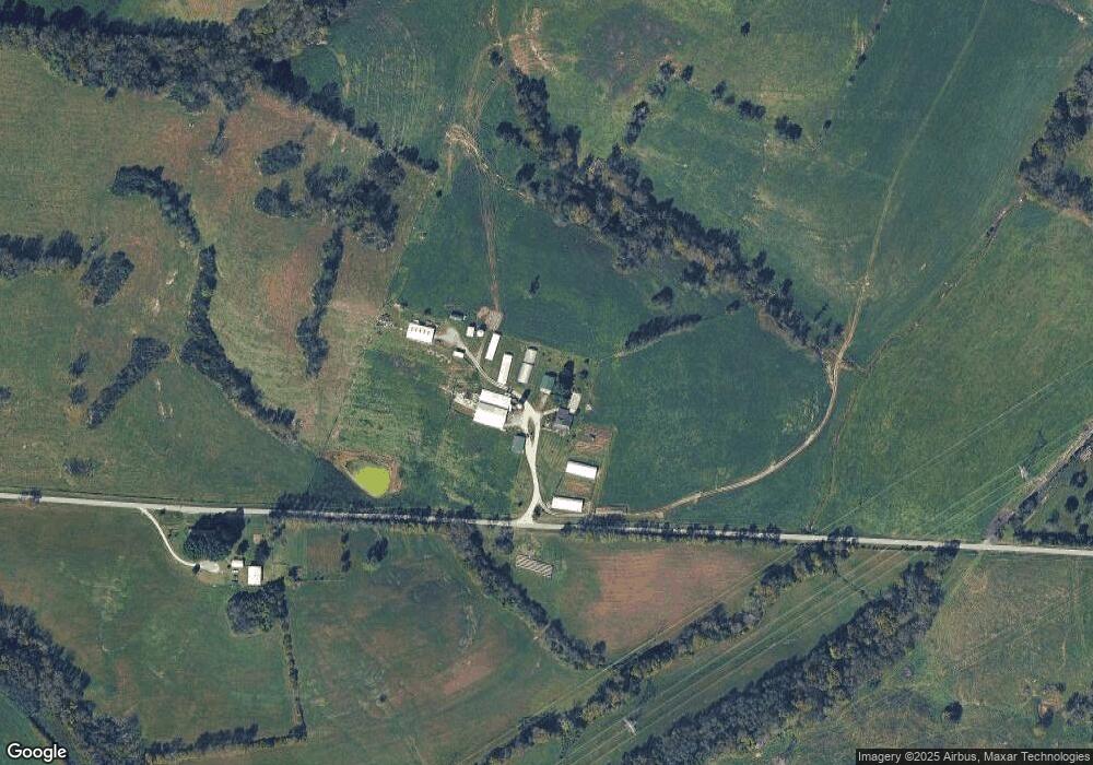 385 Hogue Ln, Harrodsburg, KY 40330 - photo 1