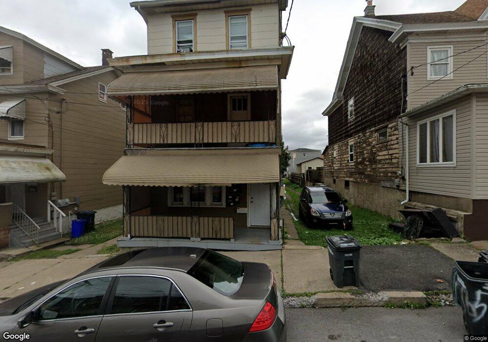 534 Seybert St, Hazleton, PA 18201 - photo 1