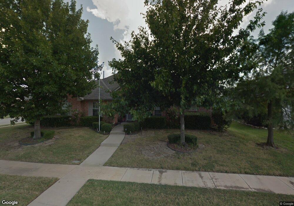 9124 Trail Wood Dr, North Richland Hills, TX 76182 - photo 1