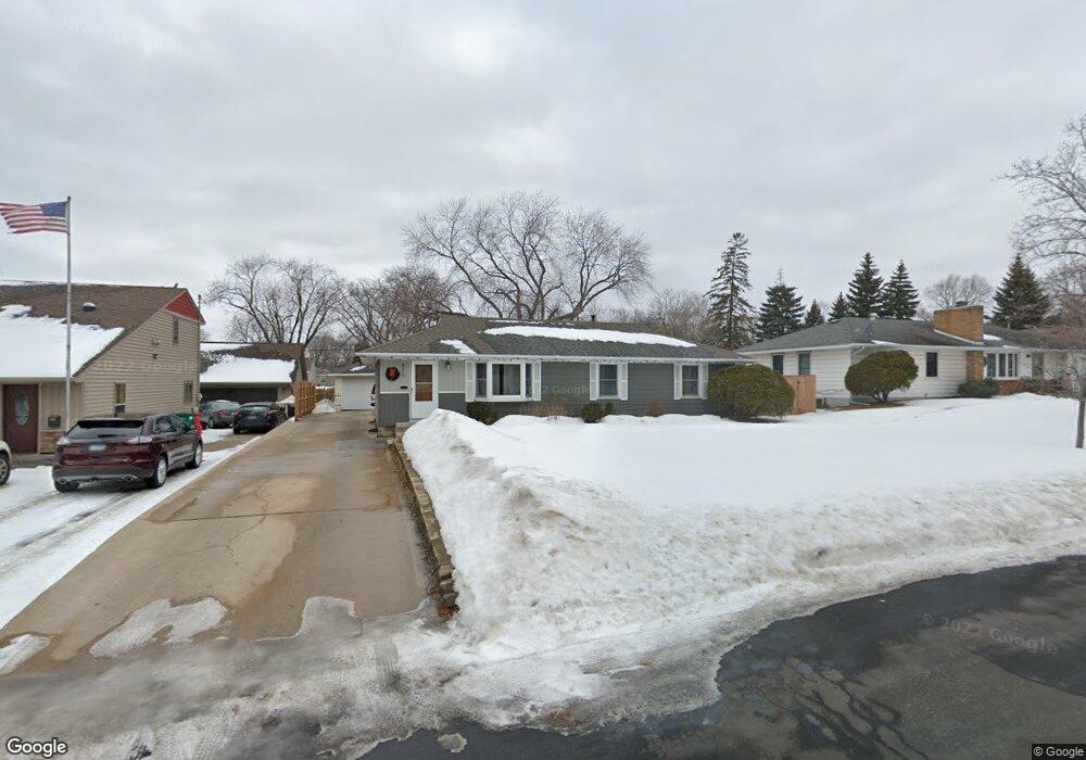 8212 Colfax Ave S, Bloomington, MN 55420 - photo 1