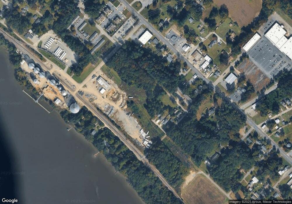 270 Pamunkey Ave, West Point, VA 23181 - photo 1