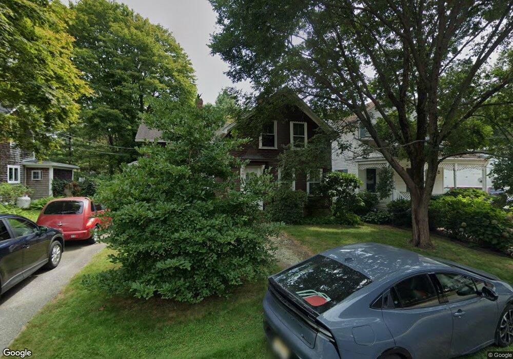 58 Mechanic St, Wakefield, RI 02879 - photo 1