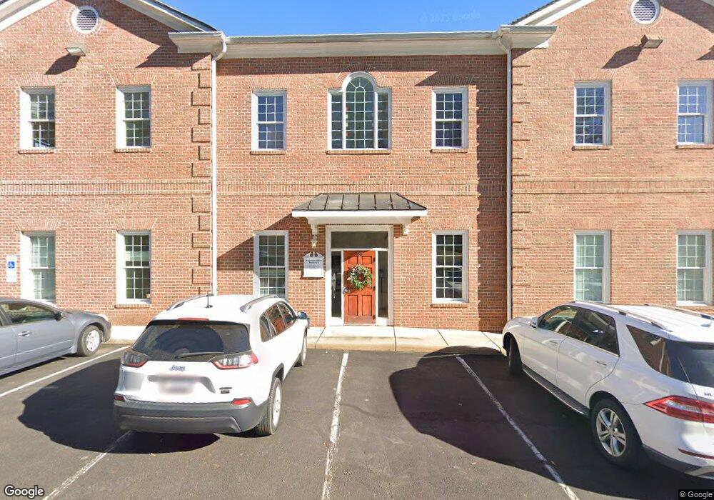 560 Broadview Ave unit LL C, Warrenton, VA 20186 - photo 1