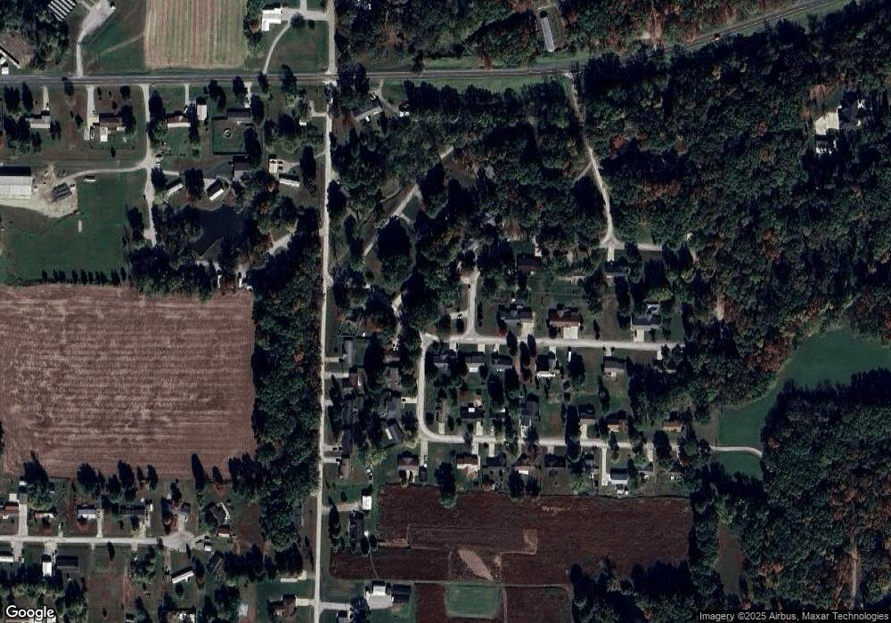 8711 N Cumberland Dr, Effingham, IL 62401 - photo 1