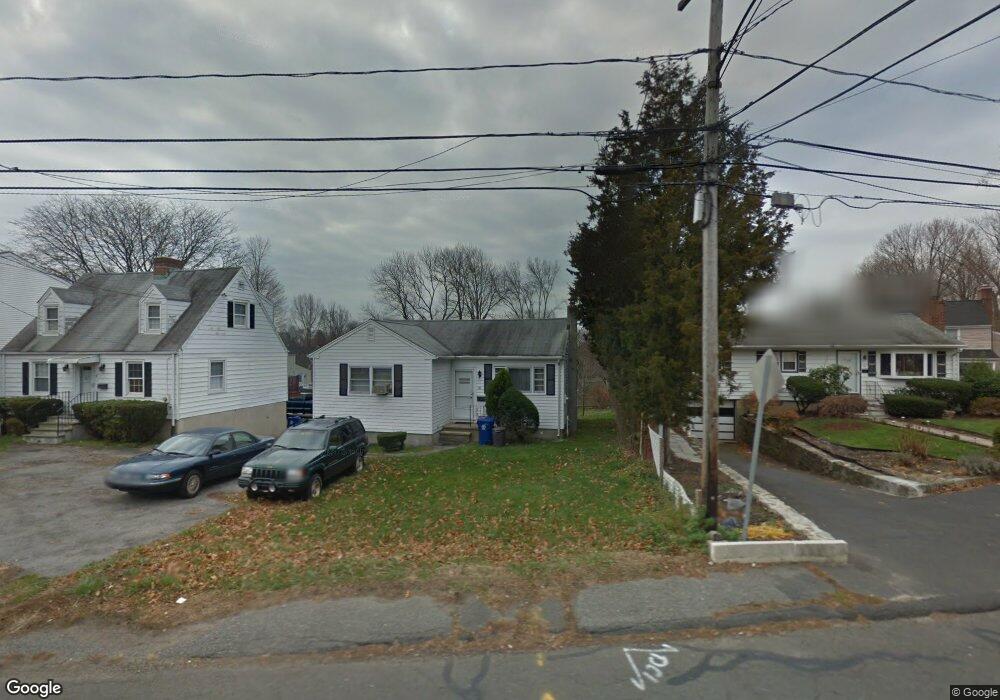 39 Benedict St, Norwalk, CT 06850 - photo 1