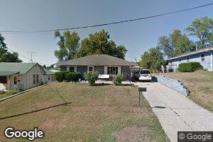 305 Park Ave, Guthrie Center, IA 50115