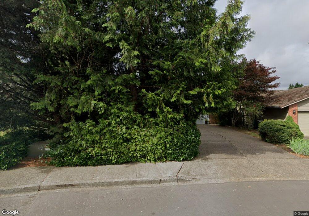 304 Mountainview Ct, Newberg, OR 97132 - photo 1