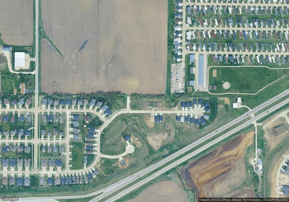 5002 Dostal Ct SW, Cedar Rapids, IA 52404 - photo 1