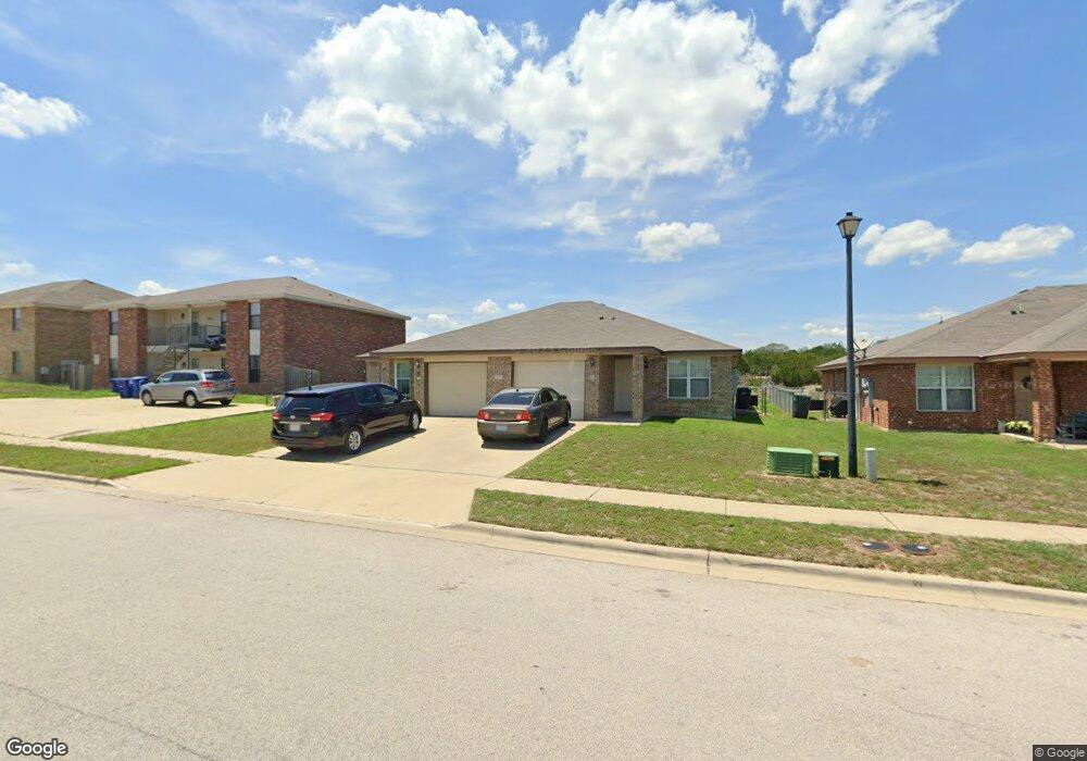 505 Bermuda unit A-B, Copperas Cove, TX 76522 - photo 1