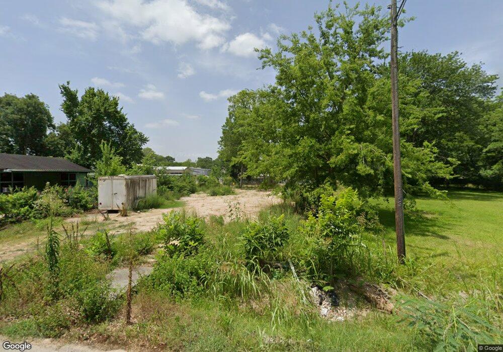 6701 Morrow St, Houston, TX 77091 - photo 1