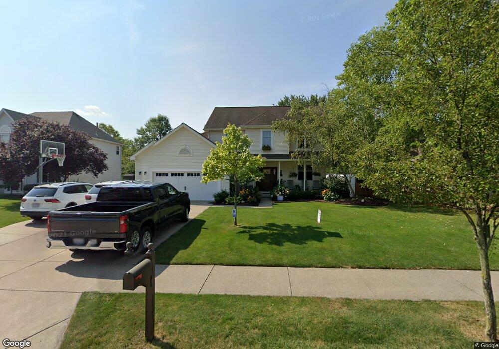 27025 Glenside Ln, Olmsted Falls, OH 44138 - photo 1