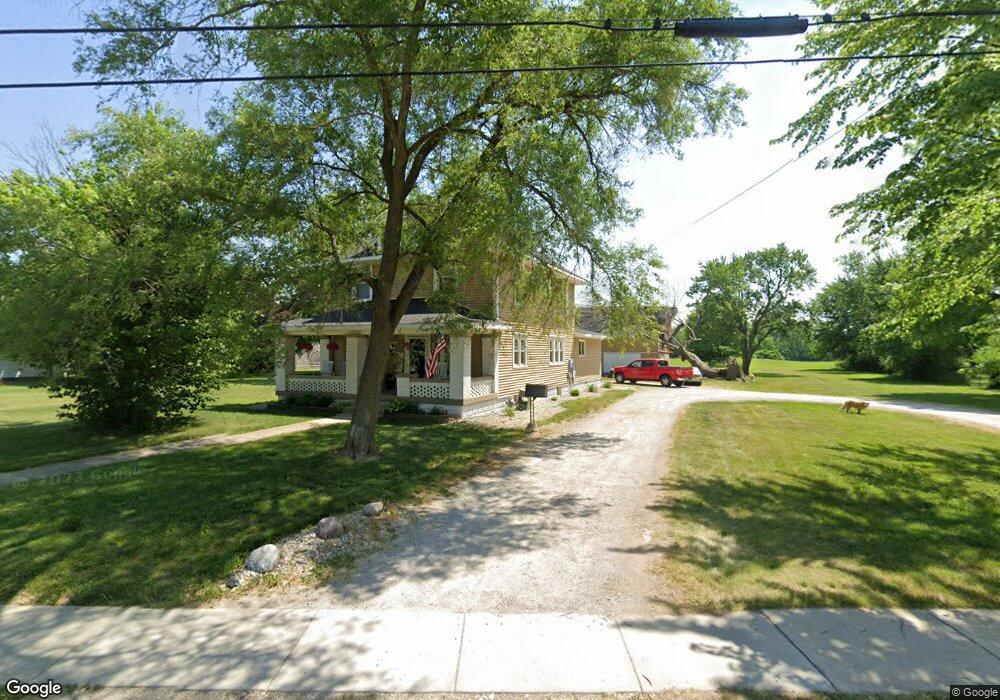 807 Alhambra Ave, Frankfort, IN 46041 - photo 1