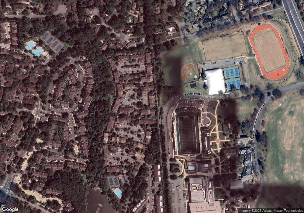 10815 Brewer House Rd, Rockville, MD 20852 - photo 1