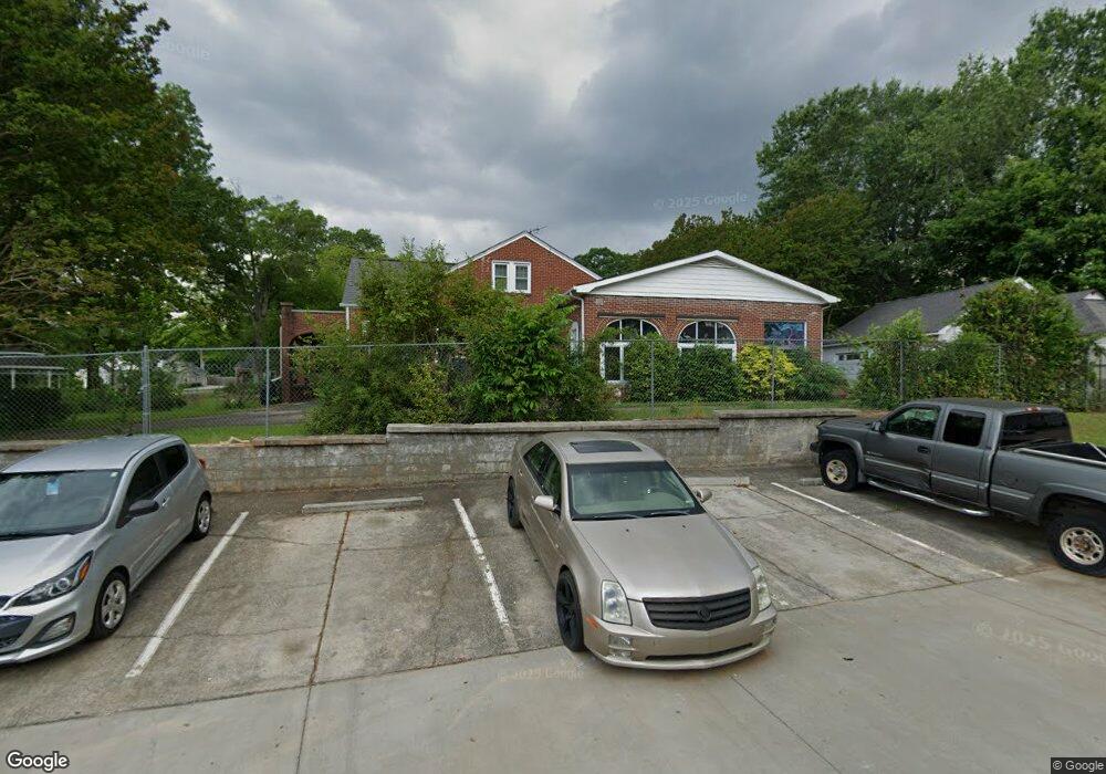 123 Perry St, Carrollton, GA 30117 - photo 1