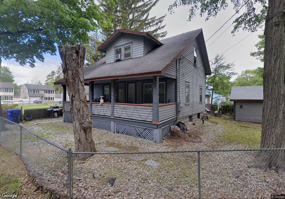 142 Devonshire Rd, Springfield, MA 01109 - photo 1