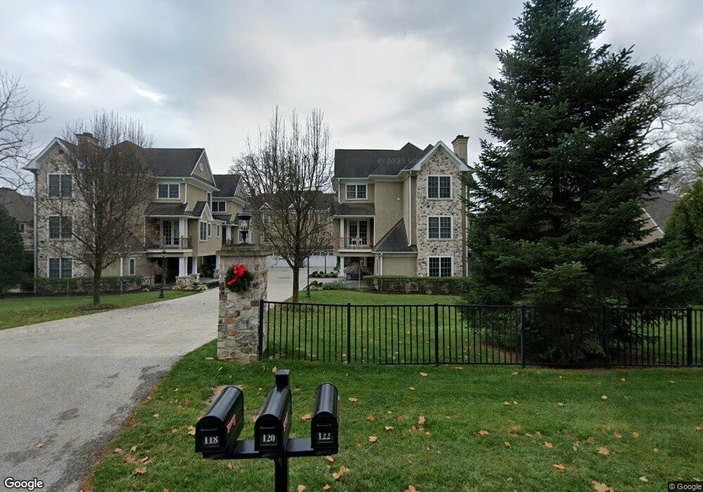 118 Exeter Rd unit 4, Devon, PA 19333 - photo 1