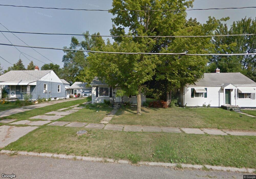 2922 Brandon St, Flint, MI 48503 - photo 1