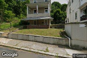 1 W High St, Nesquehoning, PA 18240