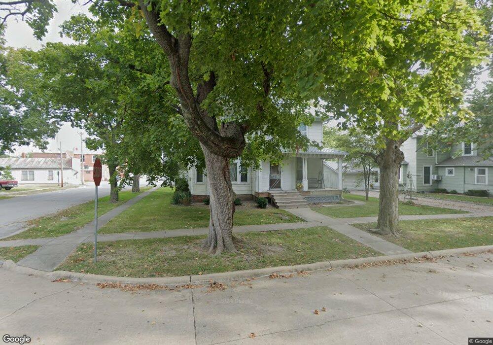 116 W 2nd St, Wayland, IA 52654 - photo 1