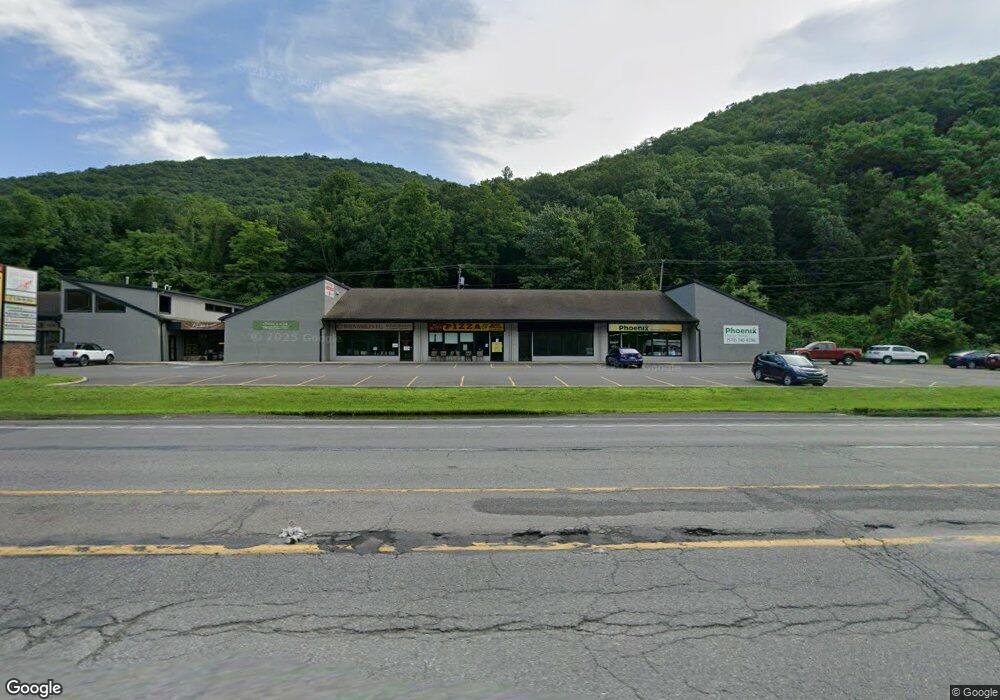 565 W Penn Pike, Tamaqua, PA 18252 - photo 1