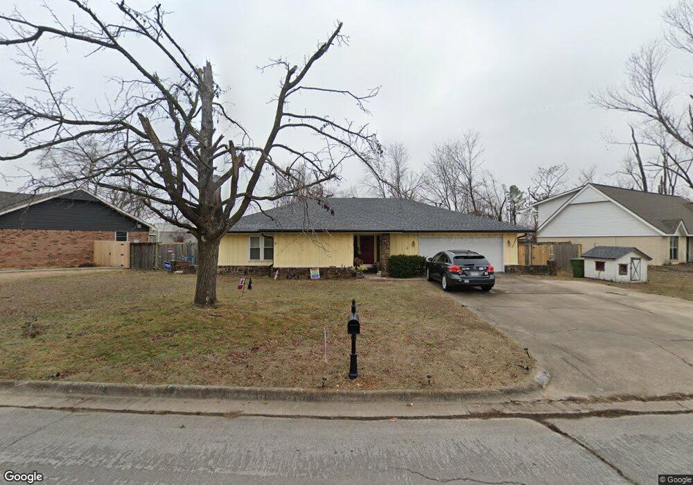 1010 W Ash Dr, Rogers, AR 72758 - photo 1