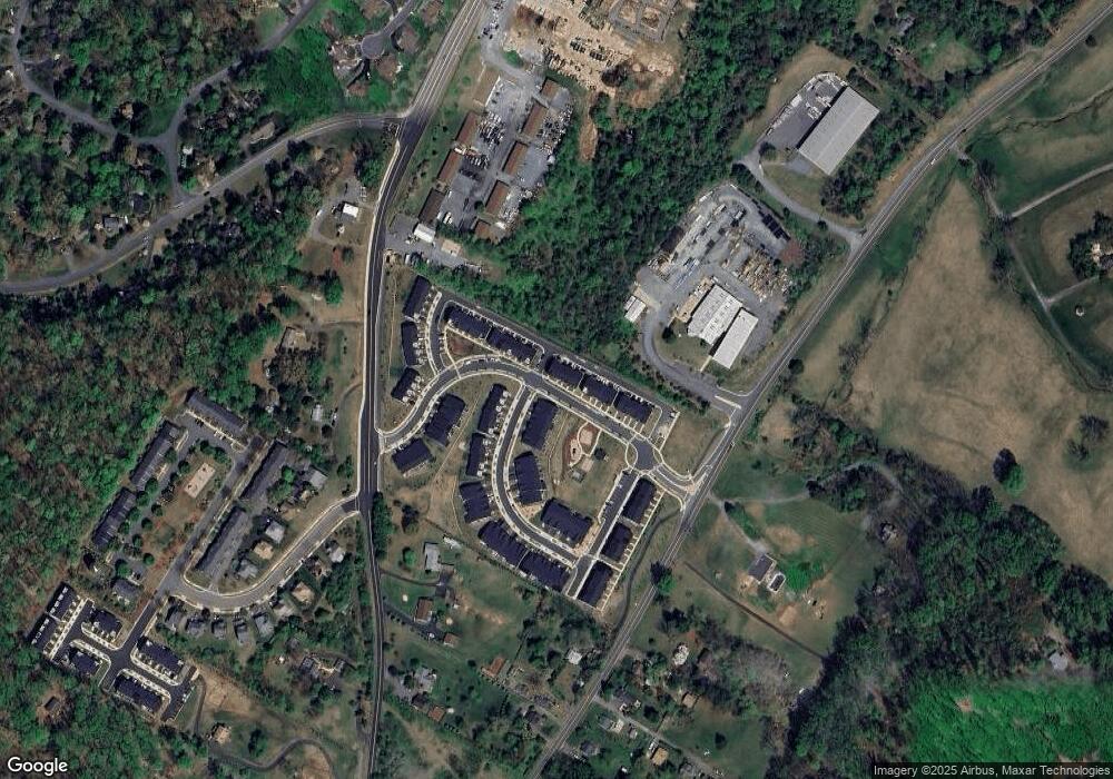 15 Dauphin Dr unit 15, Charlottesville, VA 22902 - photo 1