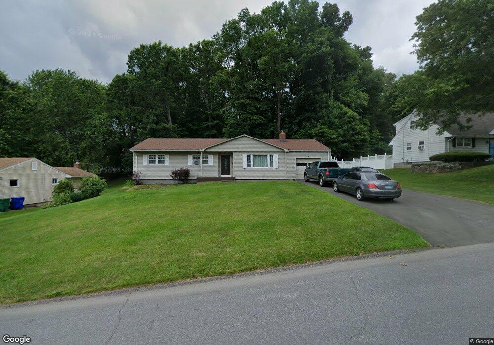 8 Latimer Ln, Bloomfield, CT 06002 - photo 1