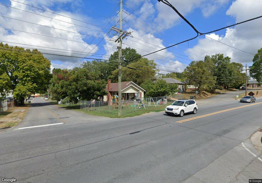 105 College St, Calhoun, GA 30701 - photo 1