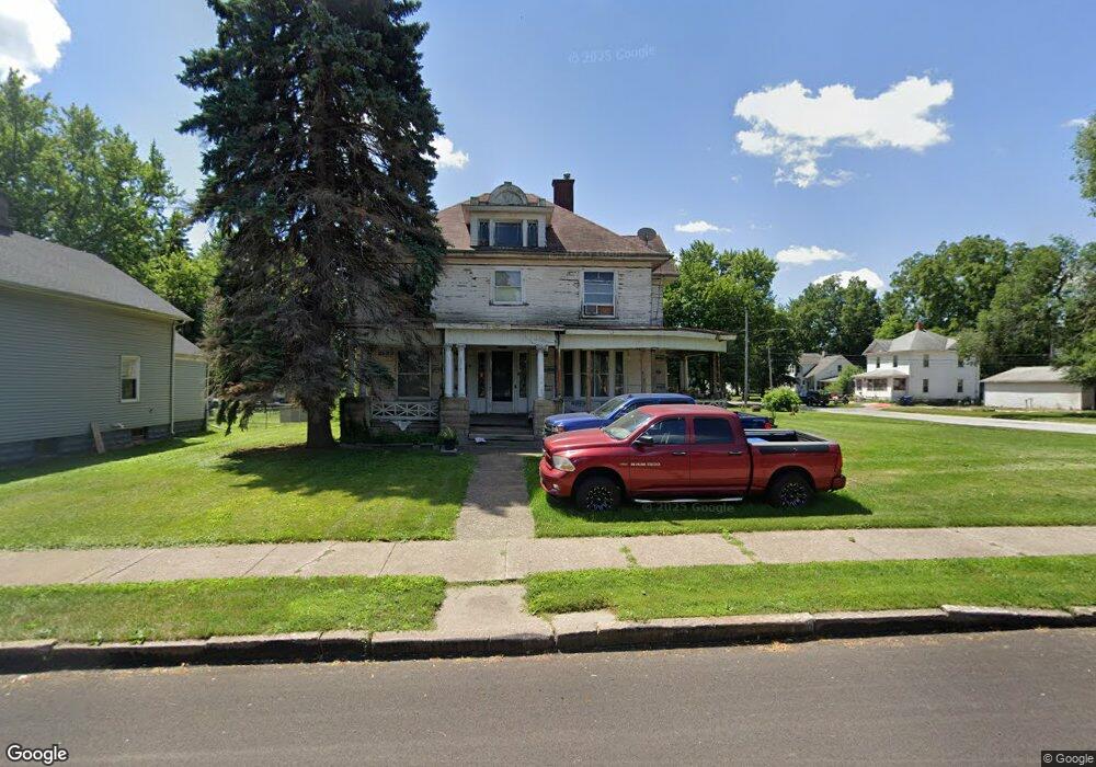 1941 W 3rd St, Davenport, IA 52802 - photo 1