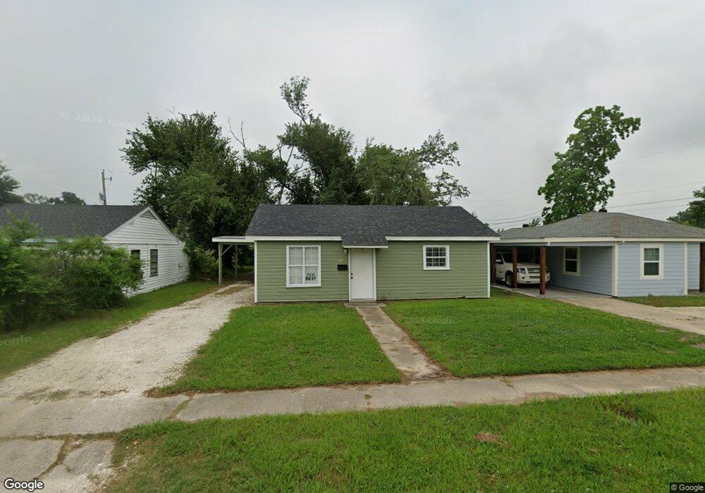 2302 9th St, Lake Charles, LA 70601 - photo 1