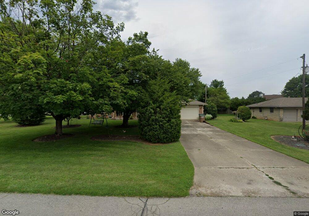 1920 Sims Dr, Columbus, IN 47203 - photo 1