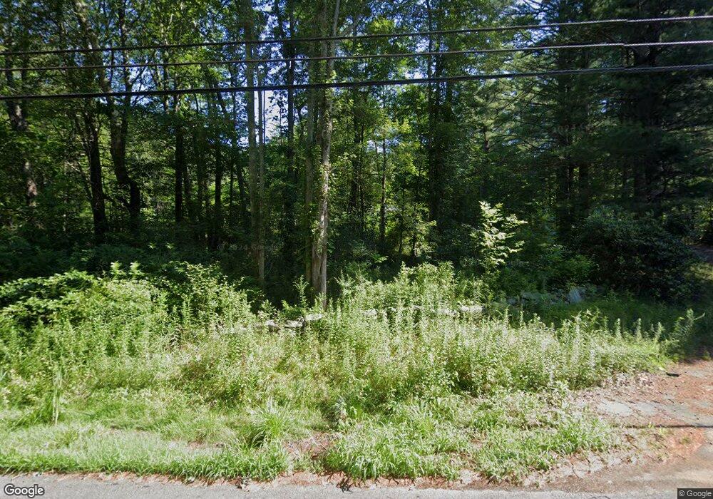 698 Five Mile River Rd, Putnam, CT 06260 - photo 1