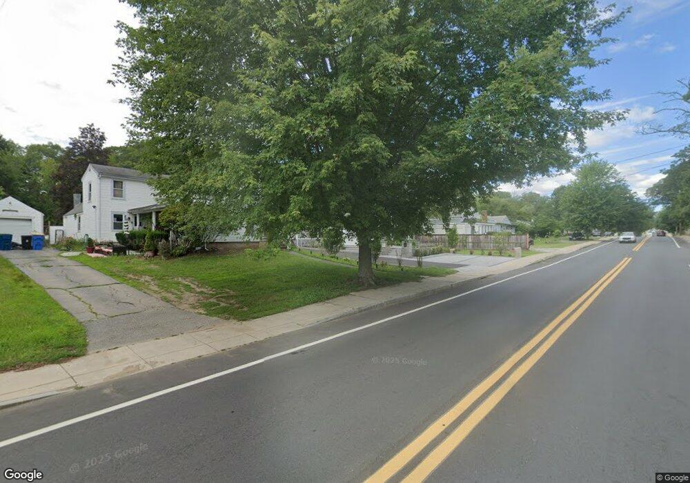 137 Union St unit 2, Randolph, MA 02368 - photo 1