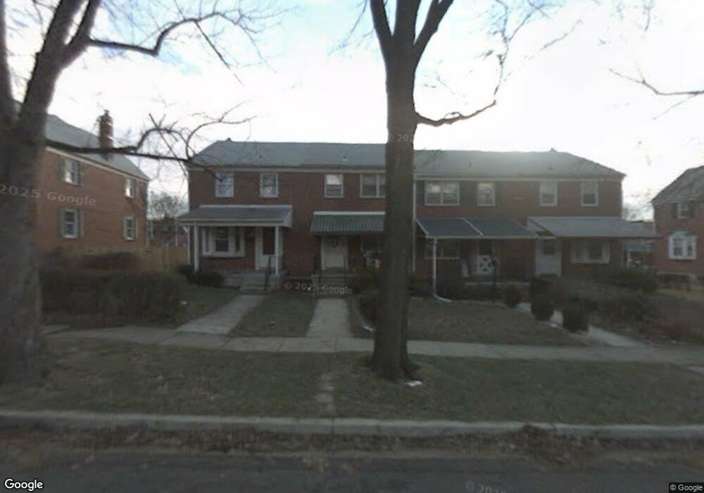 8629 Black Oak Rd, Parkville, MD 21234 - photo 1