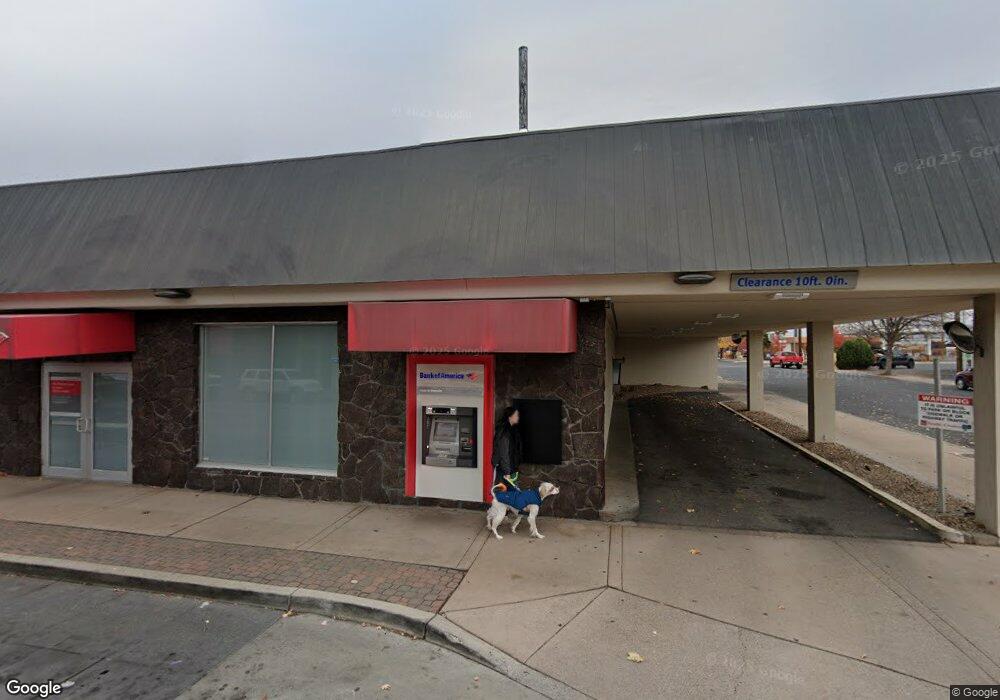 552 SW 6th St, Redmond, OR 97756 - photo 1