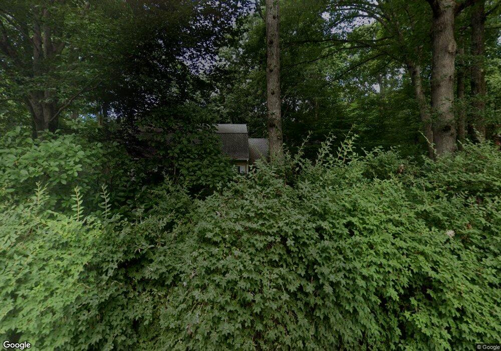 5 Bear Ridge Dr, Bloomfield, CT 06002 - photo 1