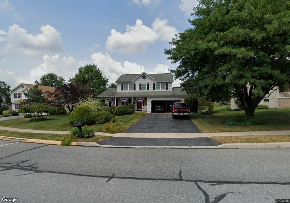 575 Constitution Dr, Middletown, PA 17057 - photo 1