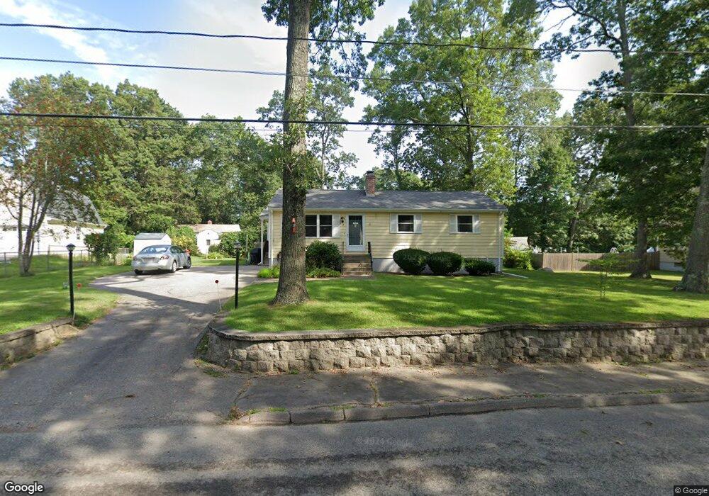 13 Laurel Ln, Bellingham, MA 02019 - photo 1