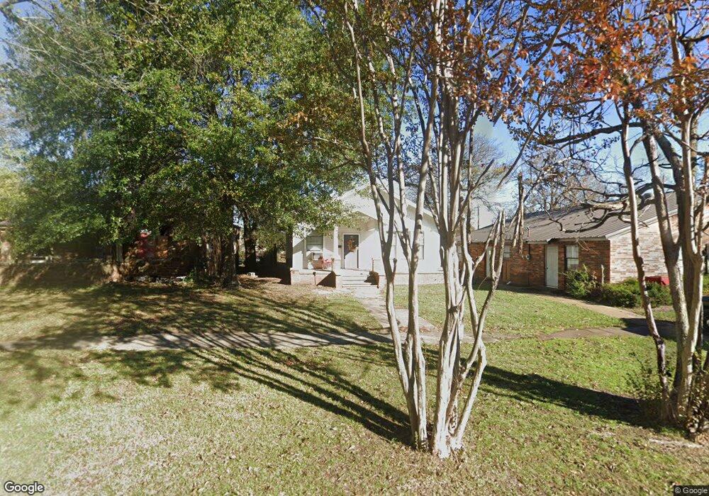 311 E Duke St, Hugo, OK 74743 - photo 1