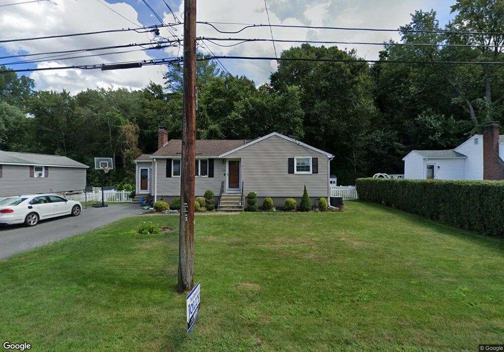 40 Waverly Rd, Woburn, MA 01801 - photo 1