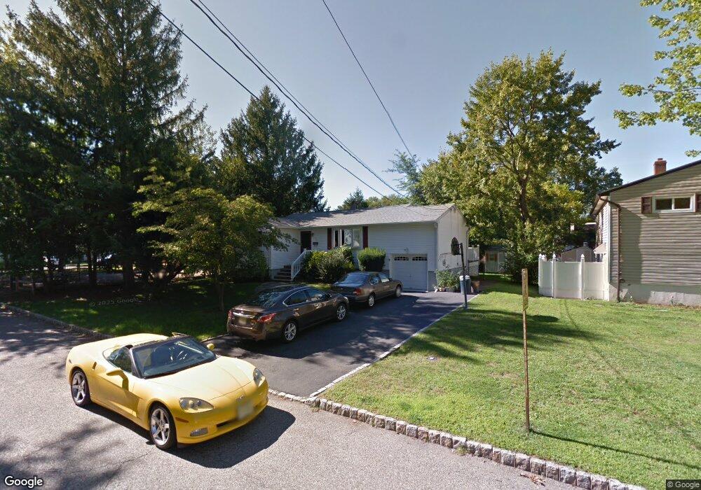 32 Papscoe Dr, Parsippany, NJ 07054 - photo 1