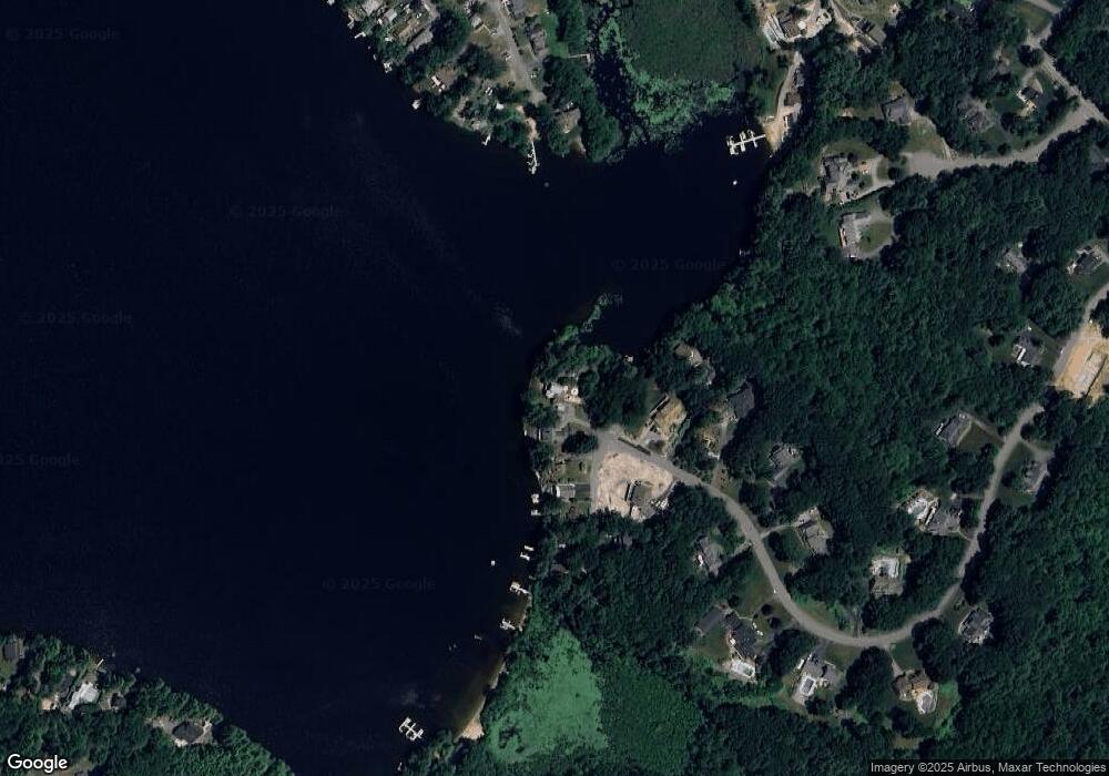 5 Bailey Shore Rd, Hampstead, NH 03841 - photo 1